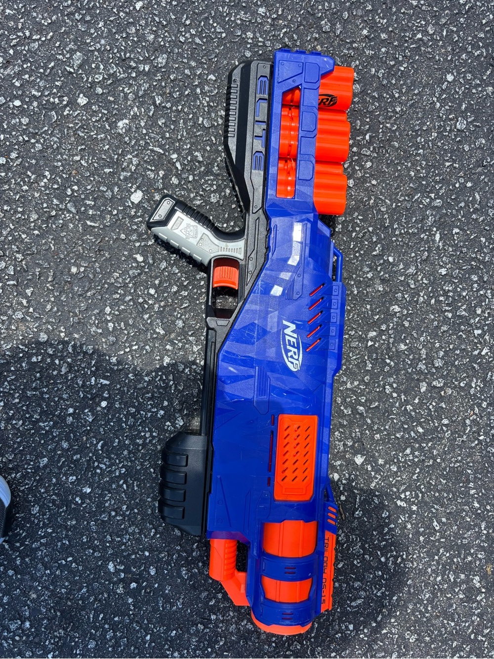 Nerf Elite Trilogy DS-15 Dart Blaster used good condition W/5 Shells